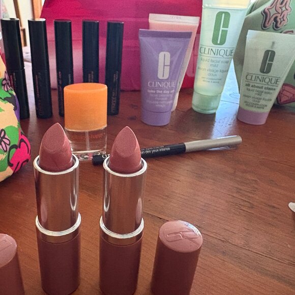 CLINIQUE MAKEUP SKINCARE, COSMETIC BAGS: 17 PIECES! X KATE SPADE, X DONALD NWT - Picture 2 of 5